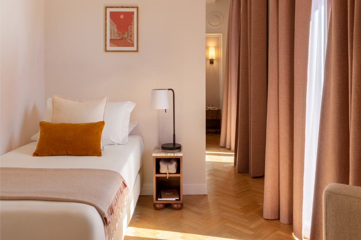 Bright Suite with sleeping alcove, large windows and parquet flooring - Hotel Fori Imperiali, BZAR hotels in Rome